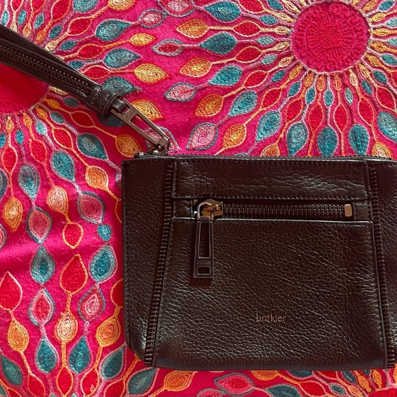 New Botkier Black Leather studded hobo tote with Botkier pouch - Picture 16 of 16